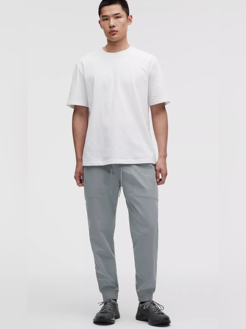 Men's Lululemon ABC Warpstreme Jogger Feather Grey Pants Casual Comfort Medium